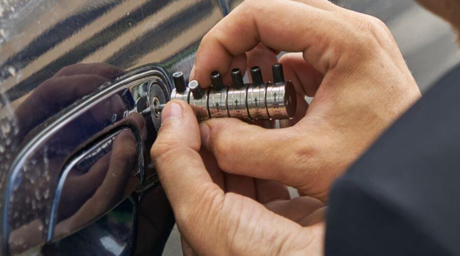 Professional New roof installation in Woronoco, MA